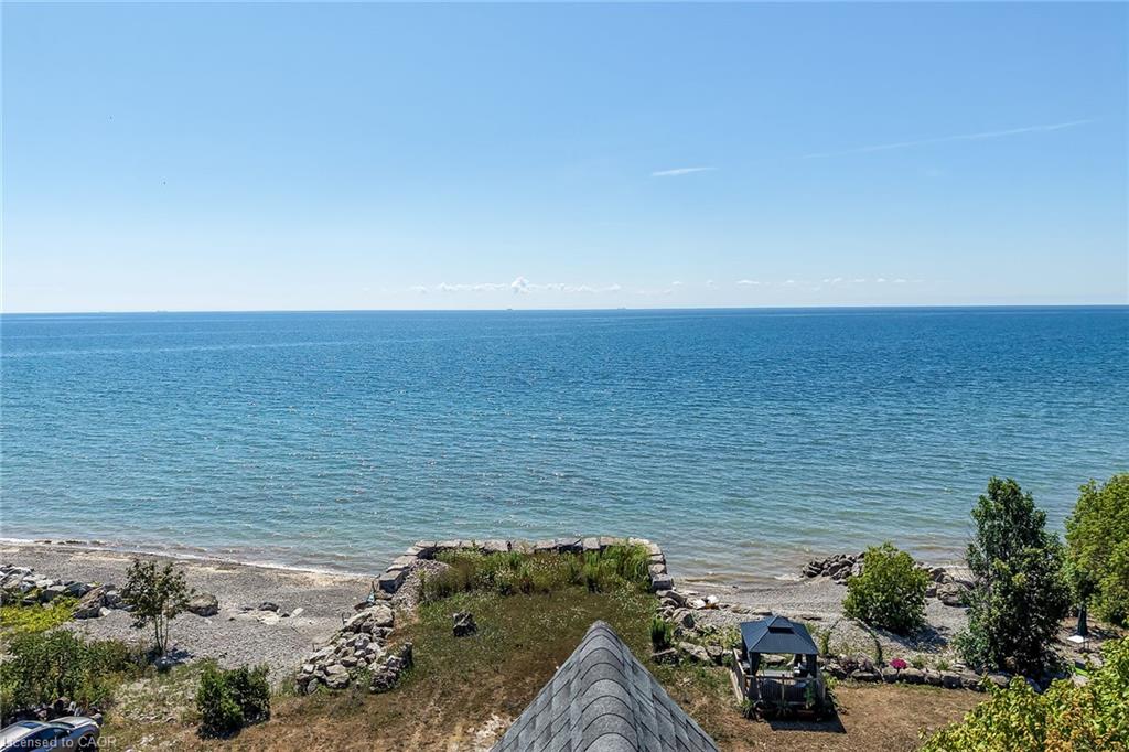 2687 North Shore Drive Property Photo 4