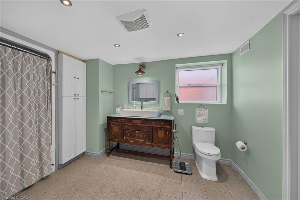 2687 North Shore Drive Property Photo 40