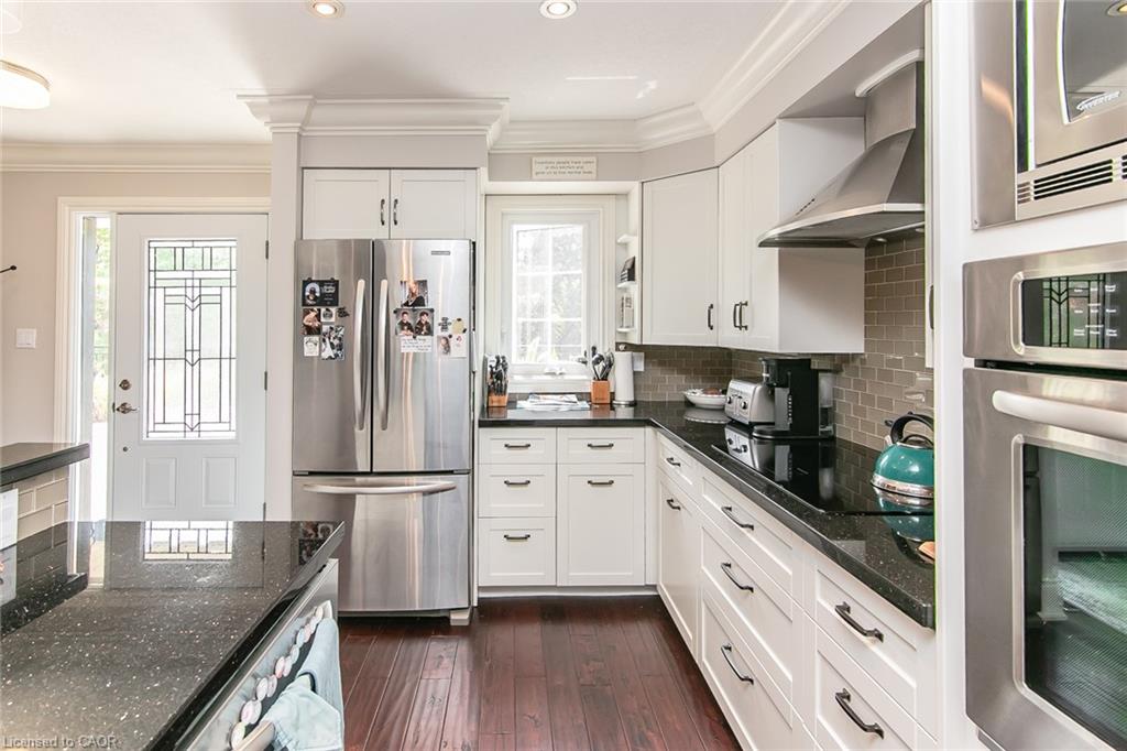 D-28 Ahrens Street W Property Photo 14
