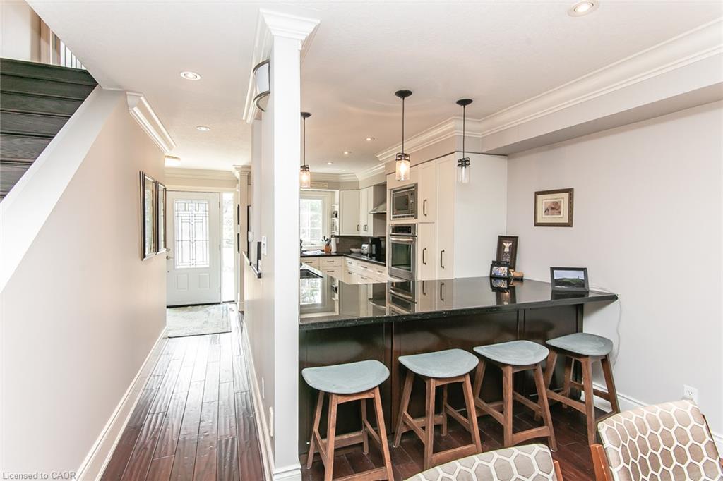 D-28 Ahrens Street W Property Photo 16