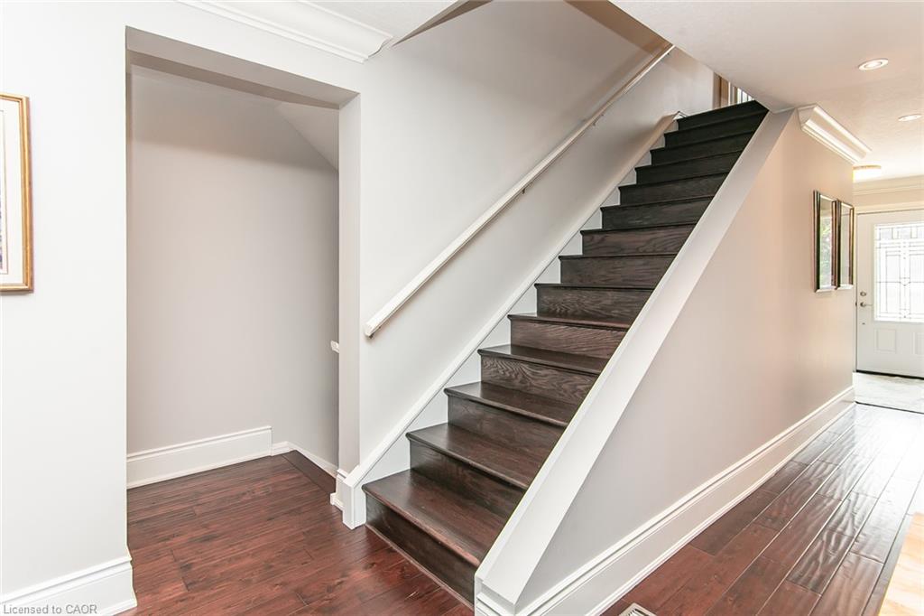 D-28 Ahrens Street W Property Photo 25