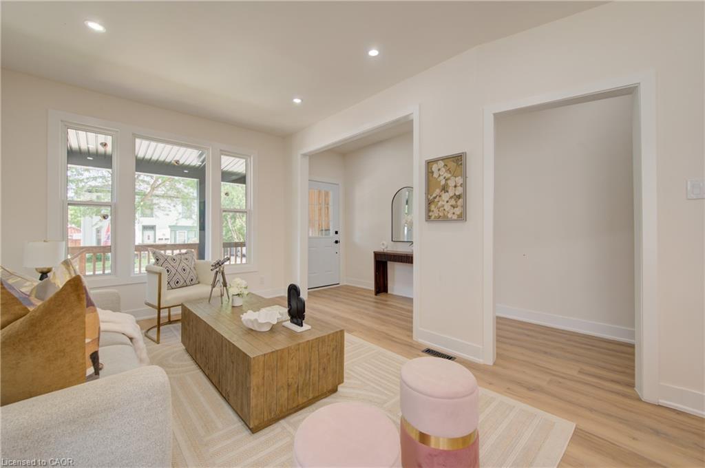 26 Richardson Street Property Photo 10
