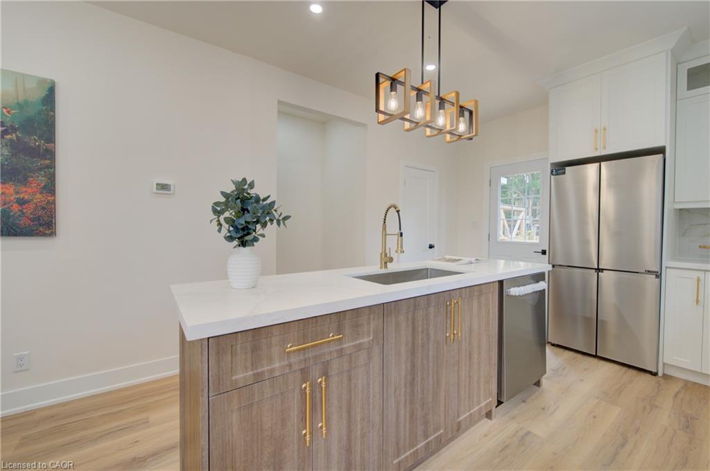 26 Richardson Street Property Photo 17