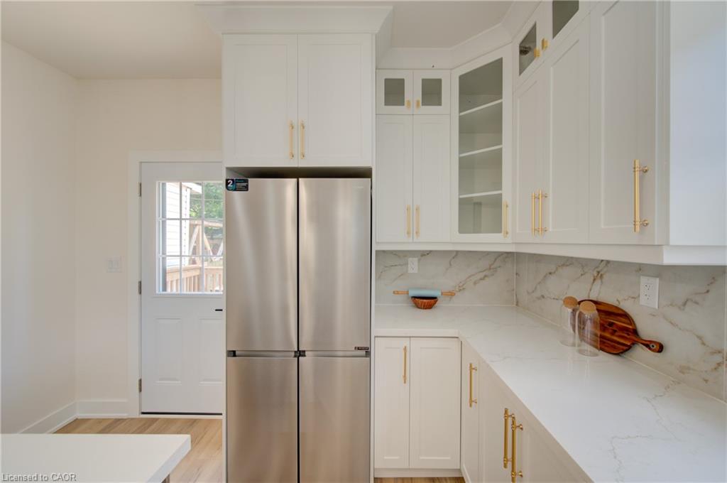 26 Richardson Street Property Photo 18