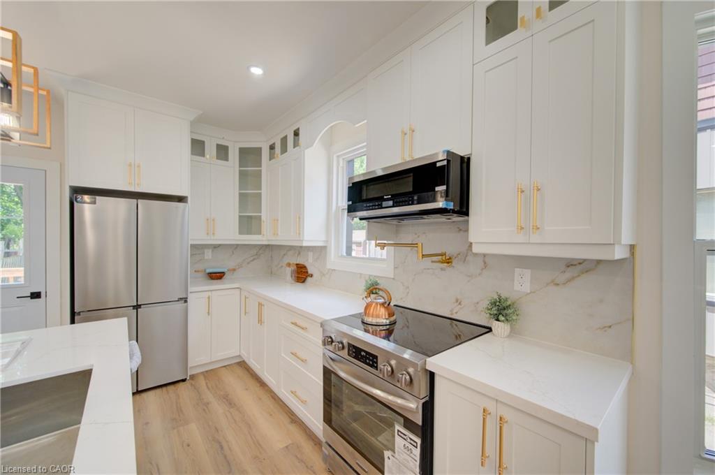 26 Richardson Street Property Photo 21