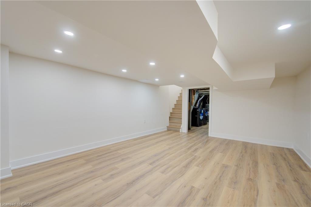 26 Richardson Street Property Photo 38