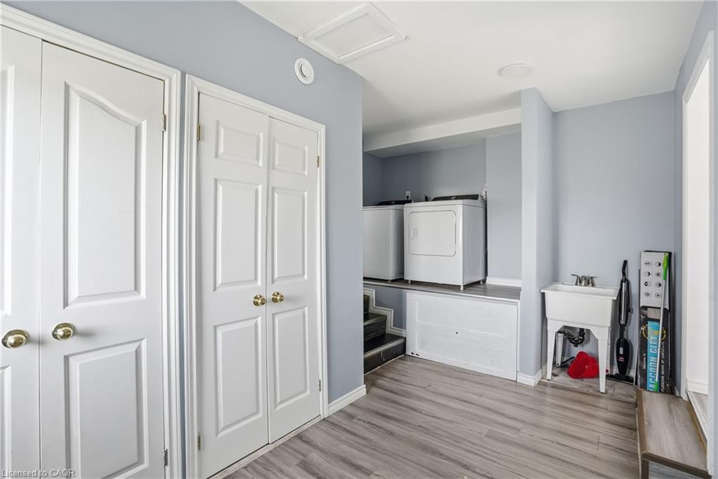 53 Young Road Property Photo 18