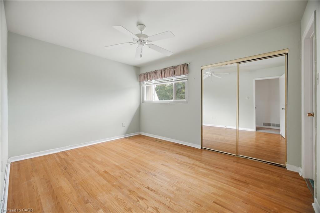 667 Green Meadow Crescent Property Photo 17