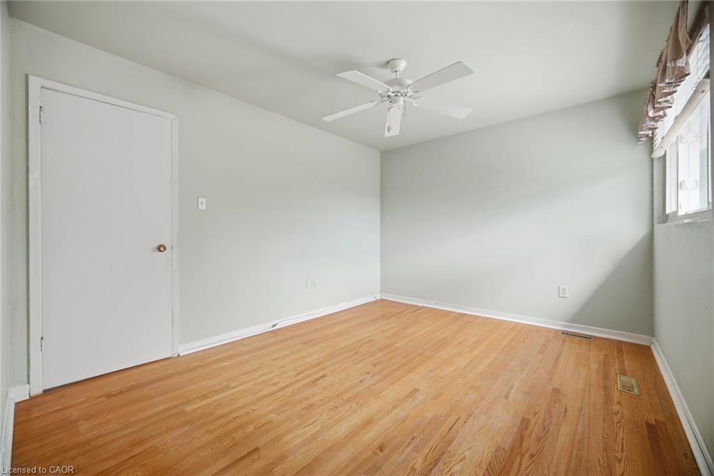 667 Green Meadow Crescent Property Photo 18