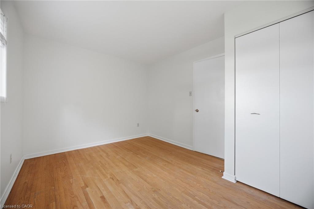 667 Green Meadow Crescent Property Photo 23