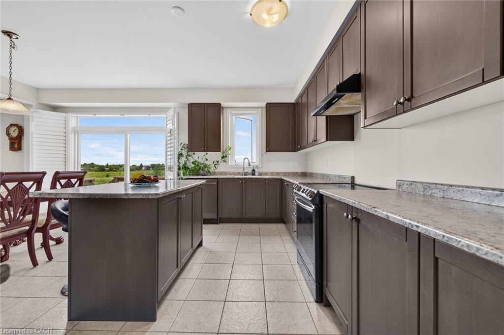 76 Mcwatters Street Property Photo 11