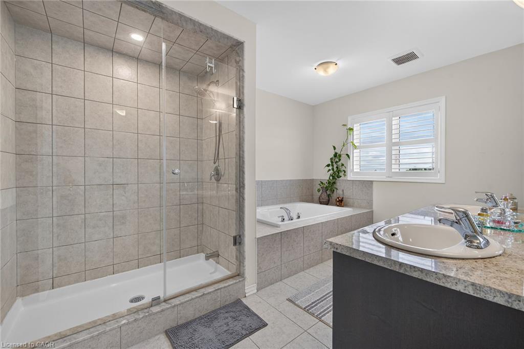 76 Mcwatters Street Property Photo 29