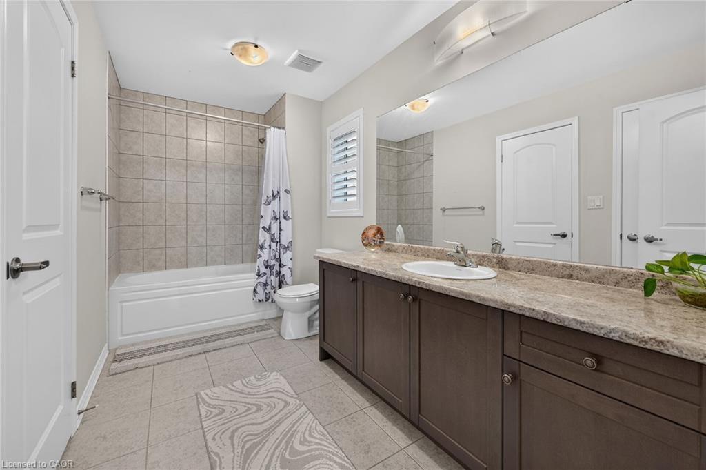 76 Mcwatters Street Property Photo 31