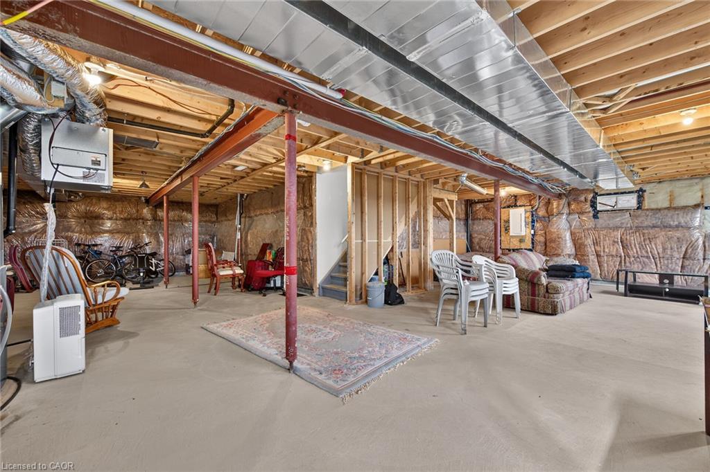 76 Mcwatters Street Property Photo 37