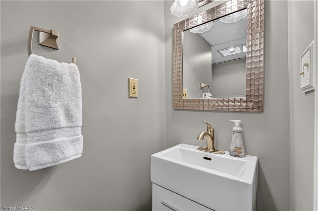 304 Eliza Street Property Photo 39