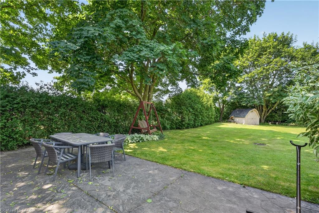304 Eliza Street Property Photo 43