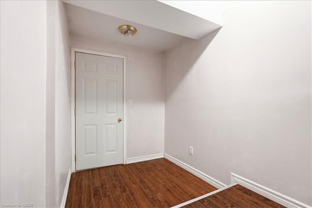15 Roehampton Crescent Property Photo 22