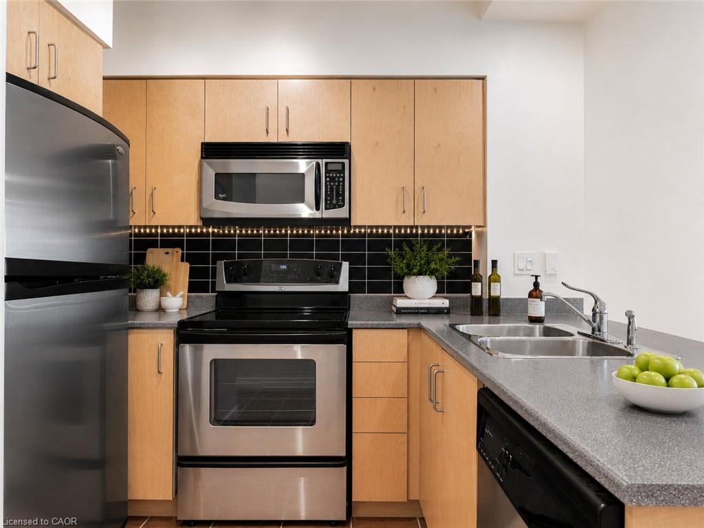 2806-219 Fort York Boulevard Property Photo 9