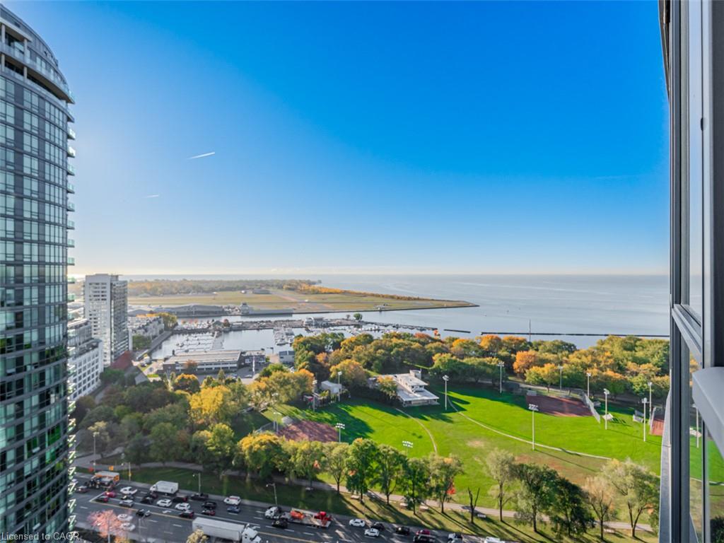 2806-219 Fort York Boulevard Property Photo 20