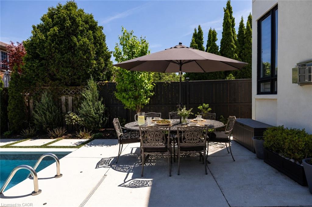 175 Burloak Drive W Property Photo 45