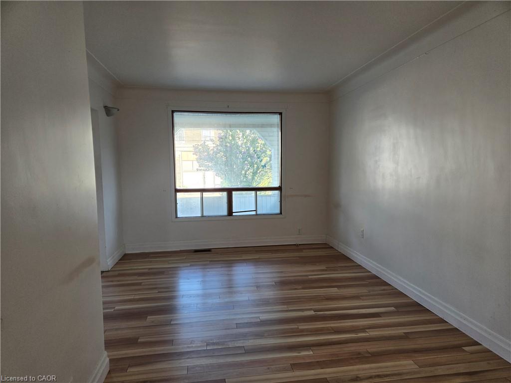 224 Burgar Street Property Photo 8