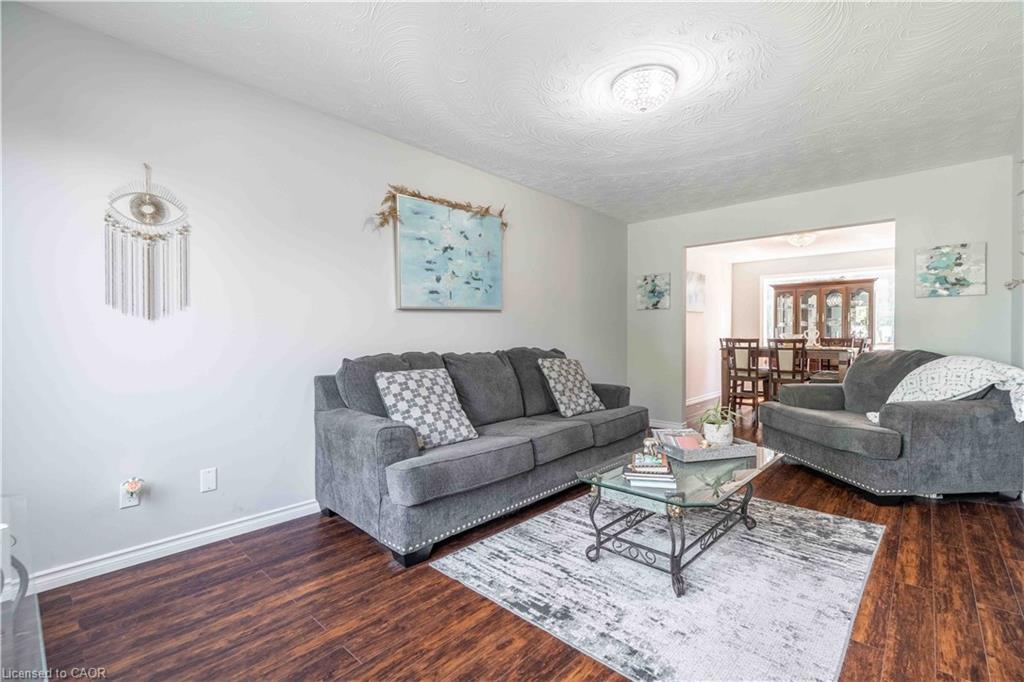 54 Selkirk Street Property Photo 5