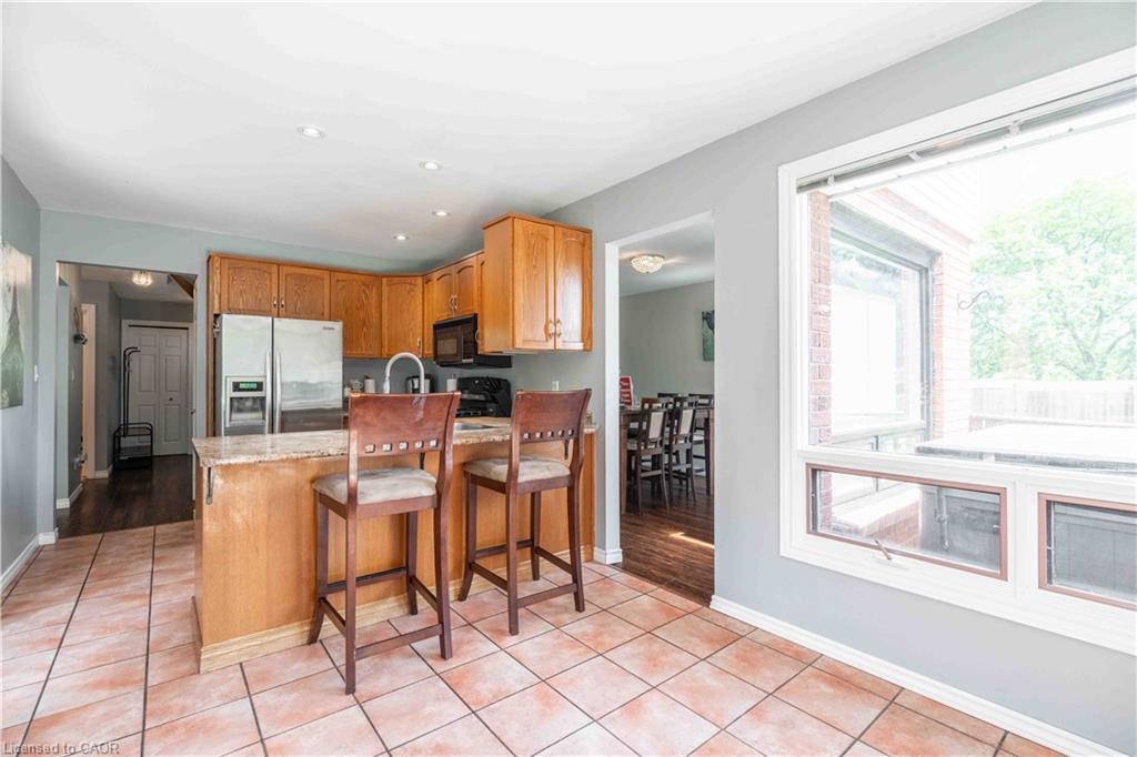 54 Selkirk Street Property Photo 9