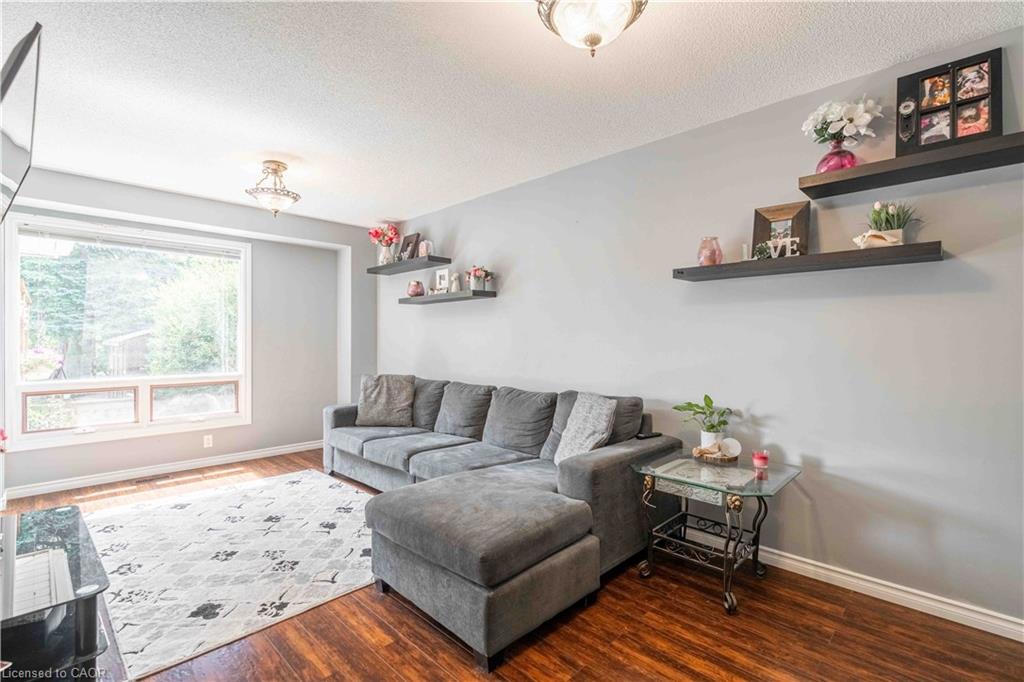 54 Selkirk Street Property Photo 15