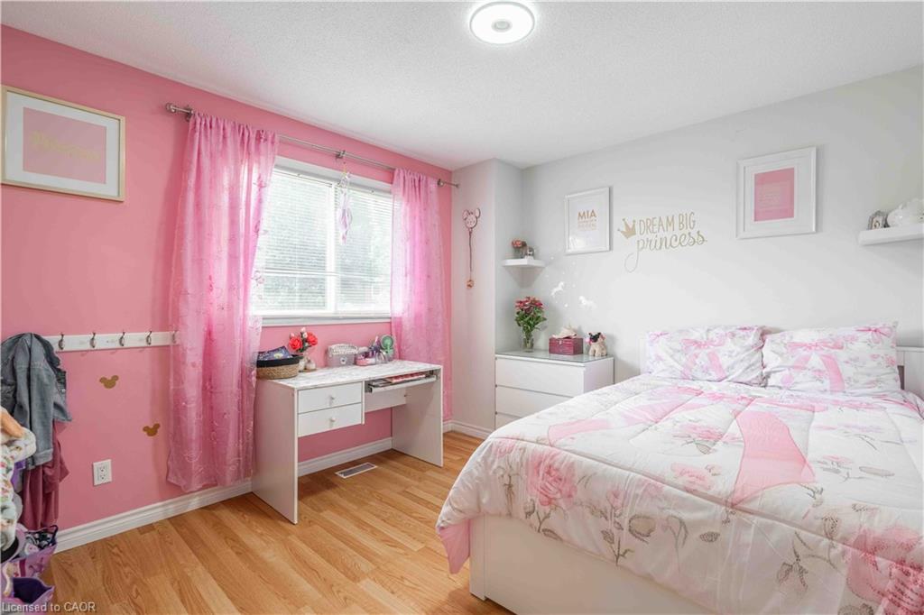 54 Selkirk Street Property Photo 23