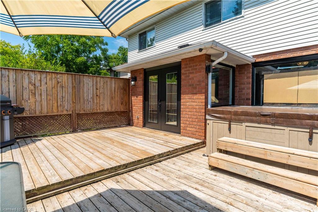 54 Selkirk Street Property Photo 39