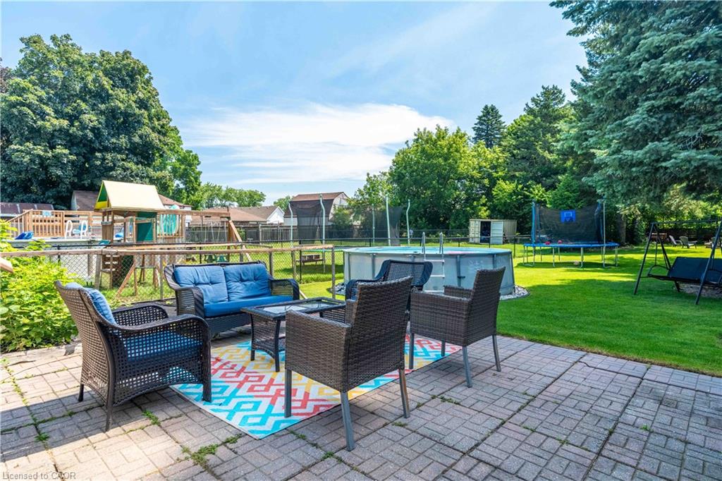 54 Selkirk Street Property Photo 40