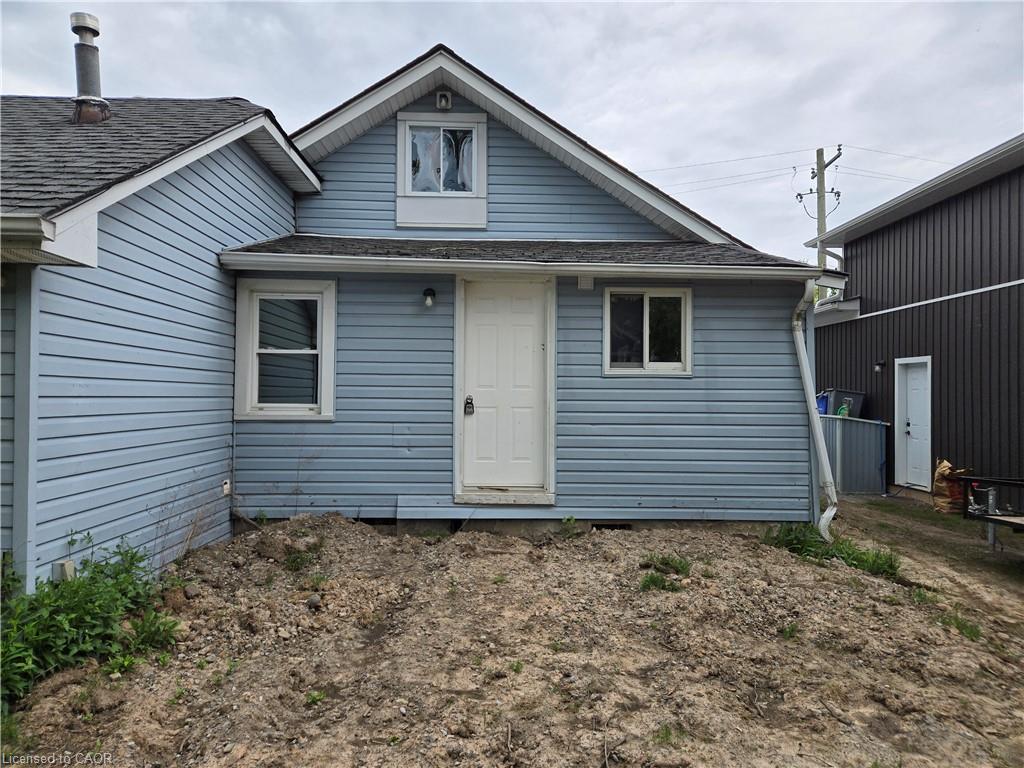 303 Ridge Road S Property Photo 5