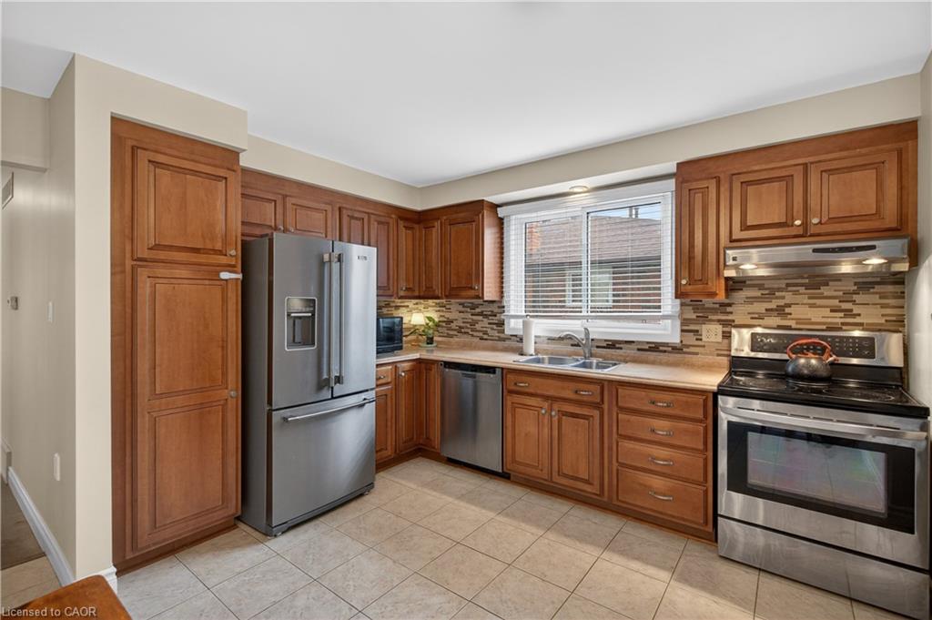56 Brookstream Court Property Photo 10