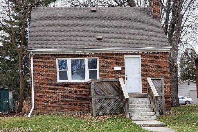 84 Ewen Road Property Photo 1