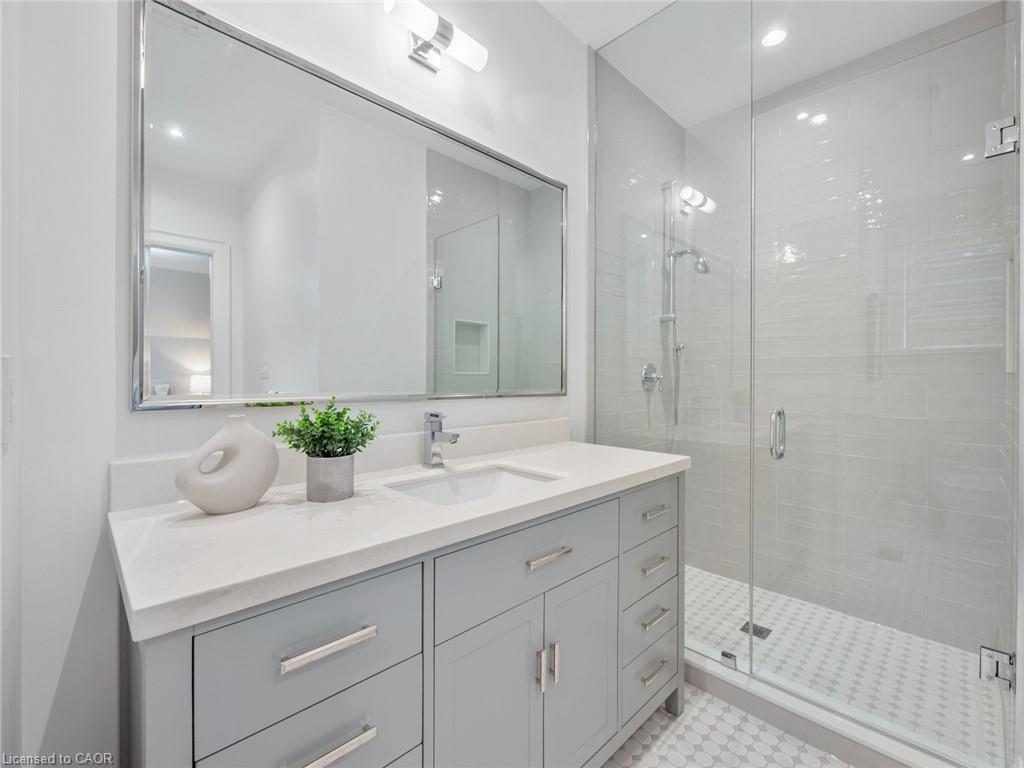 1077 Bridge Road Property Photo 28