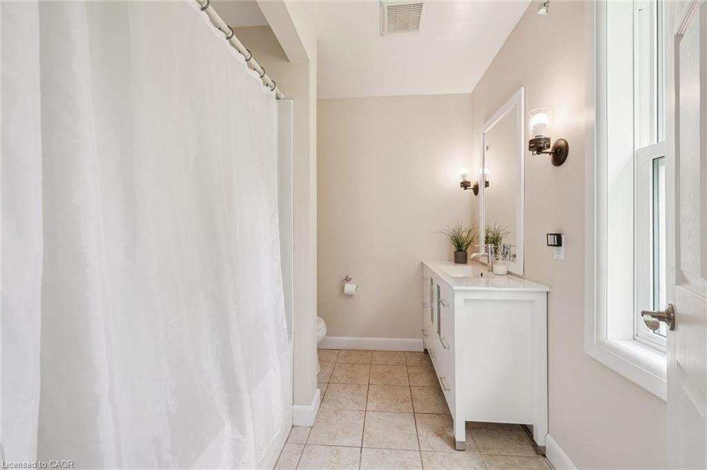 129 Florence Avenue Property Photo 18