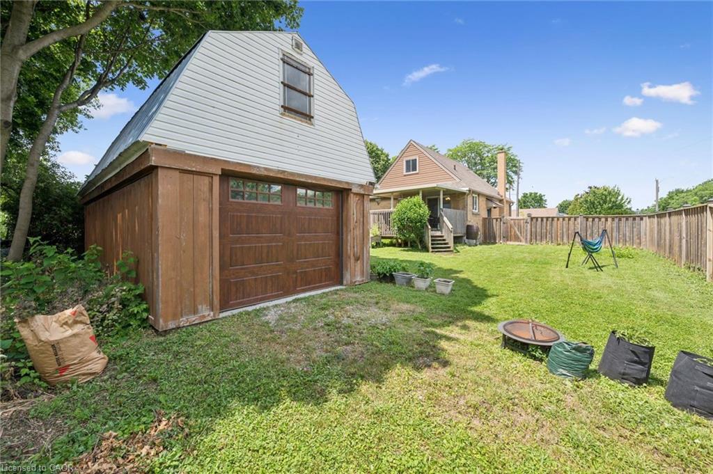 129 Florence Avenue Property Photo 32