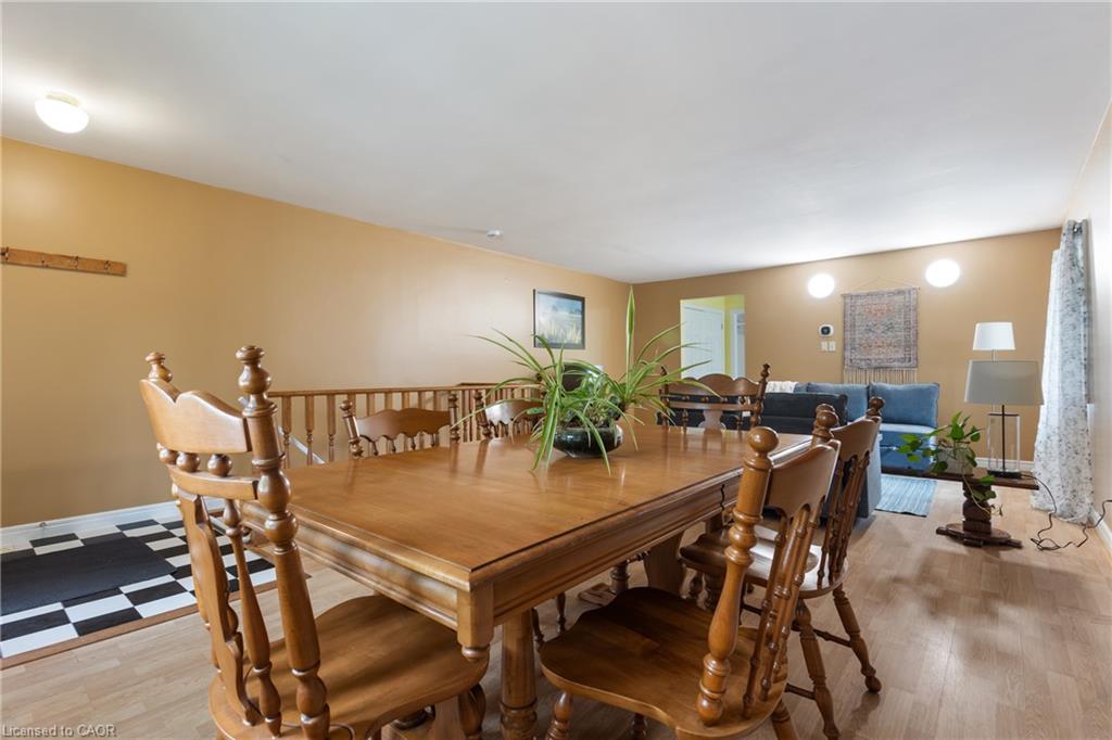 25 Saunby Street Property Photo 8