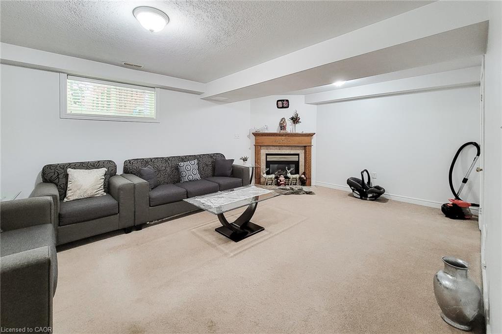 13-171 Highbury Drive Property Photo 44