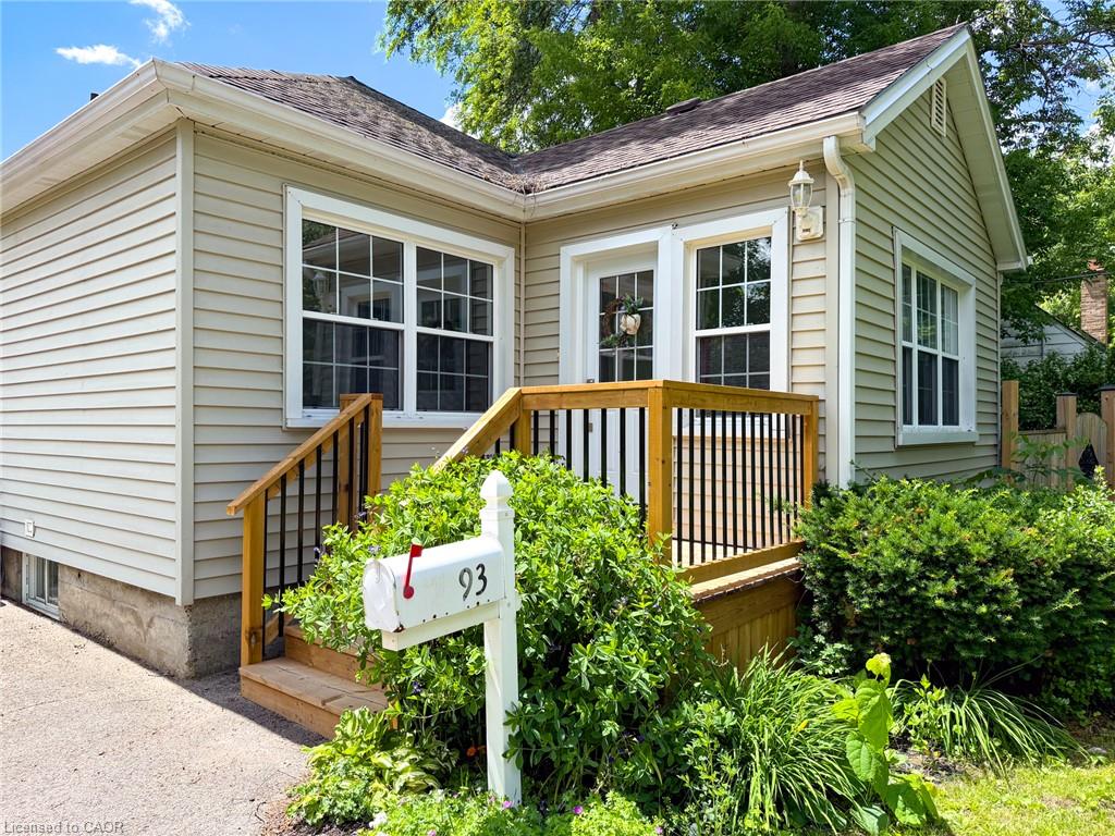 93 Barnes Avenue Property Photo 2