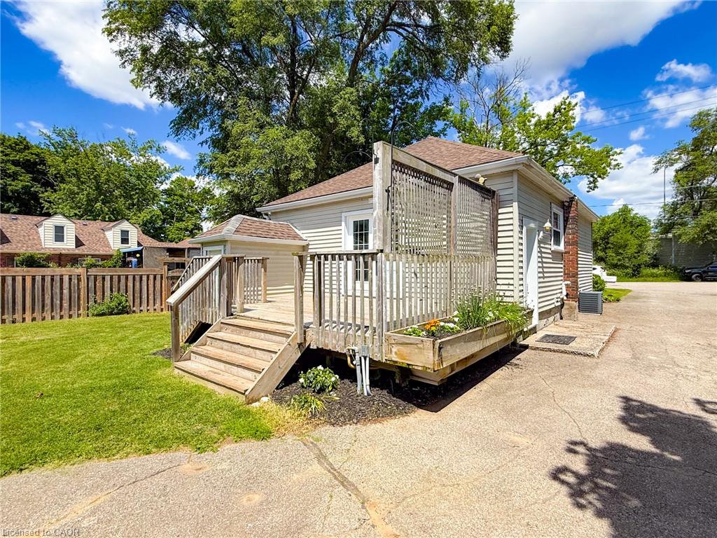 93 Barnes Avenue Property Photo 27