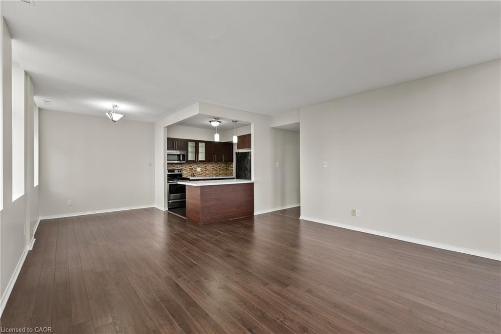 1402-36 James Street S Property Photo 4