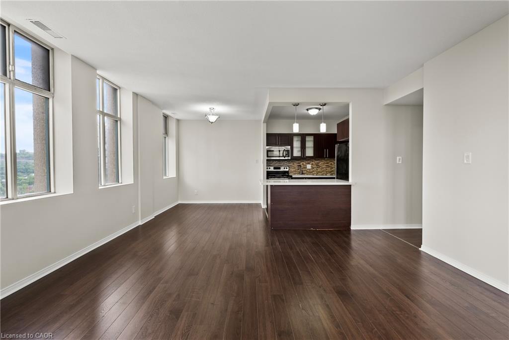 1402-36 James Street S Property Photo 8