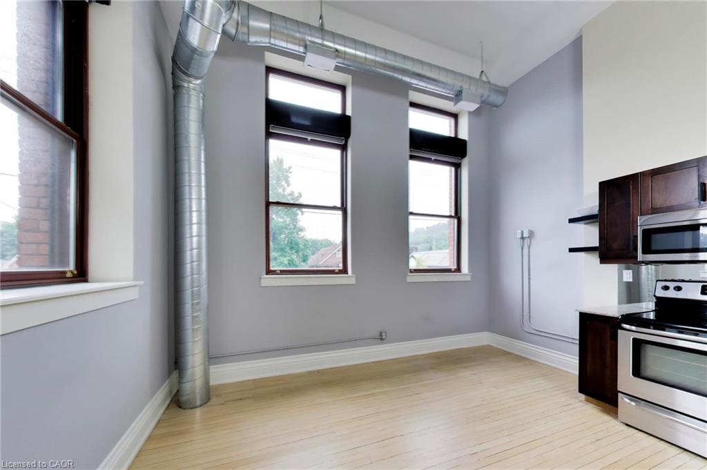 207-200 Stinson Street Property Photo 14