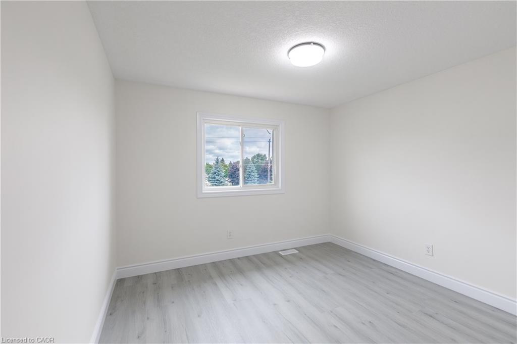 59 Iron Gate Street Property Photo 17