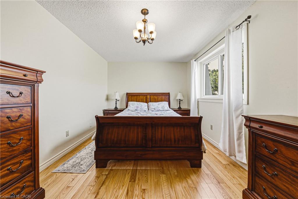 5-467 Woodview Road Property Photo 16