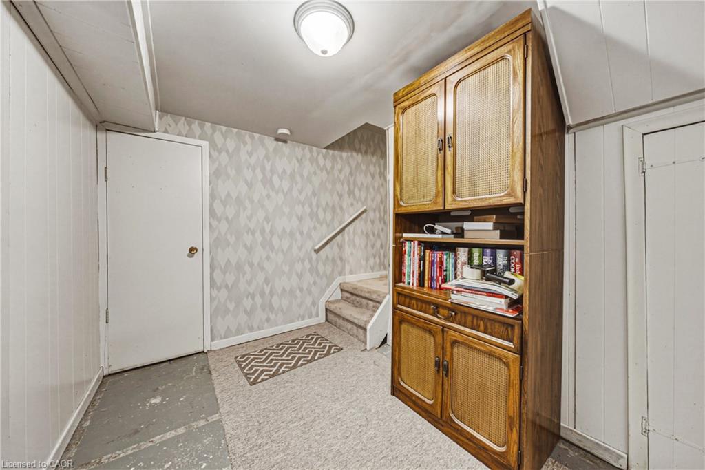 5-467 Woodview Road Property Photo 24