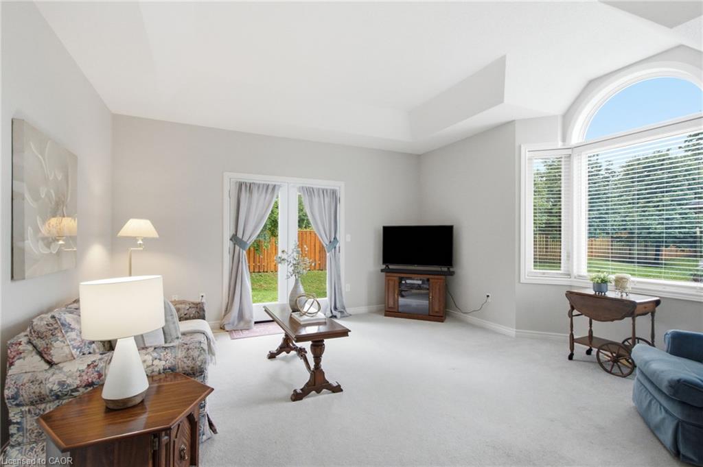 21 Cathy Drive Property Photo 11