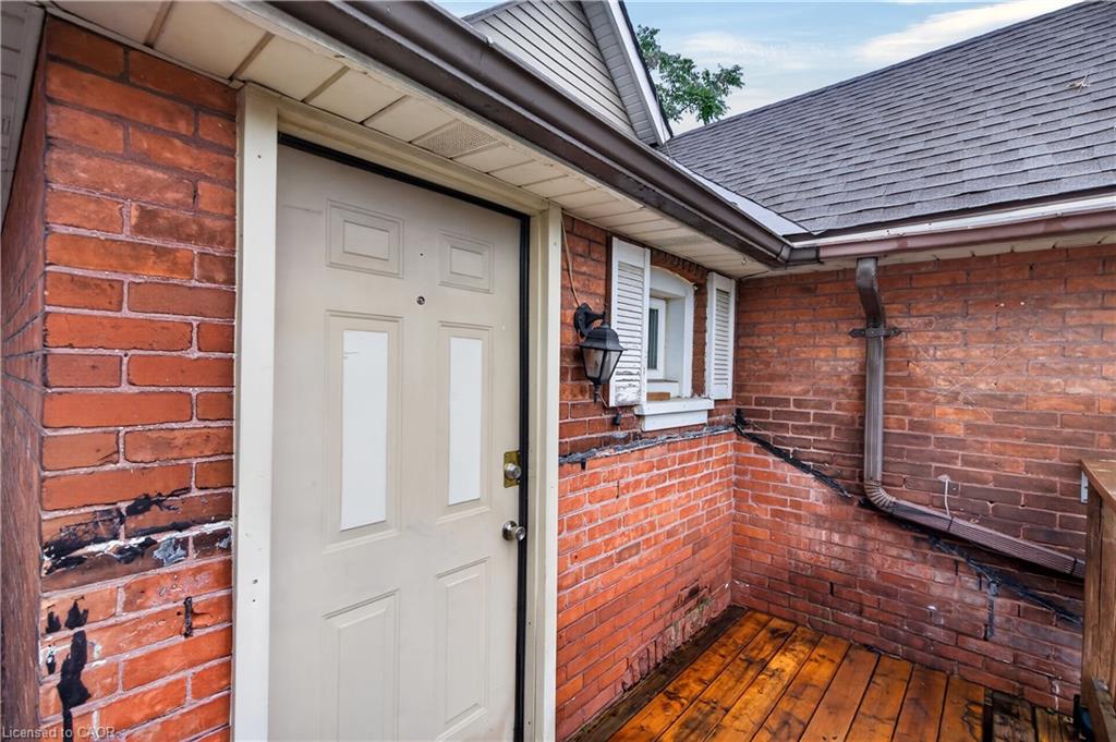 250 Murray Street Property Photo 13