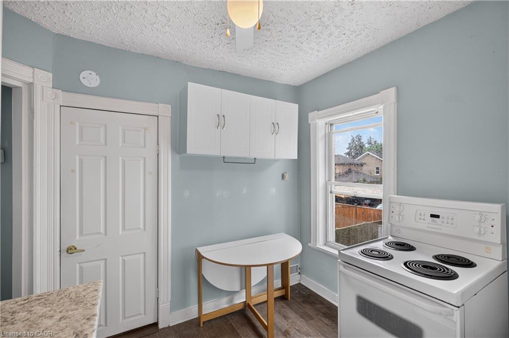250 Murray Street Property Photo 20